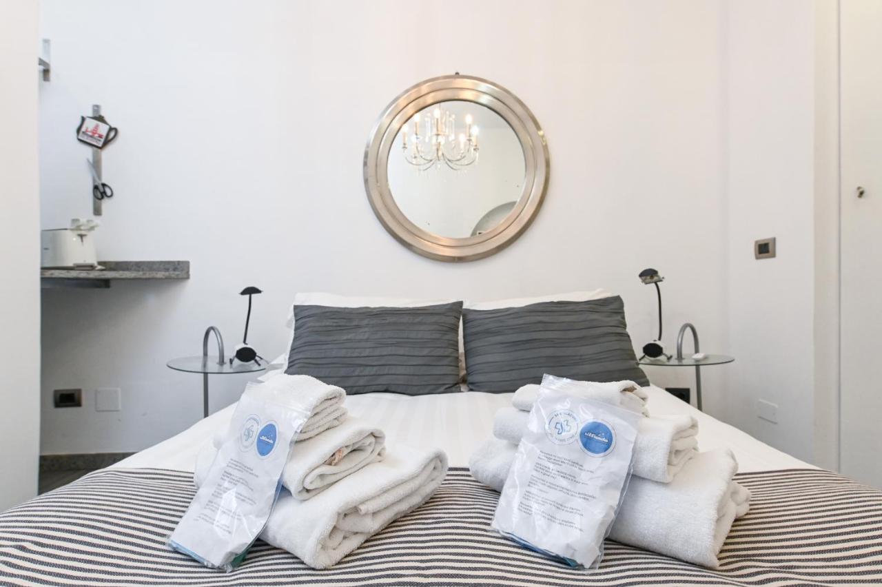 The Essential Trastevere Design Studio Rome Extérieur photo
