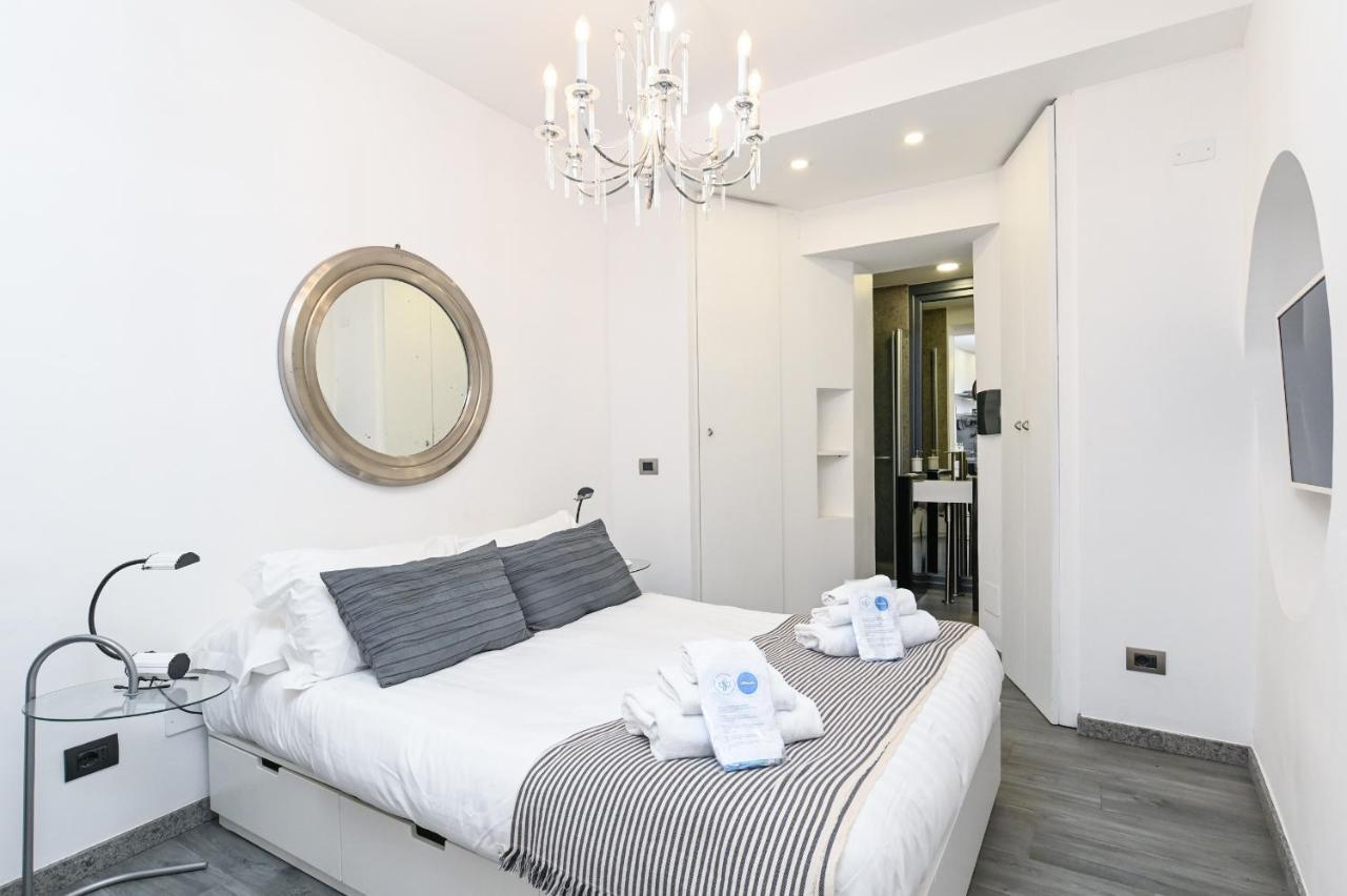 The Essential Trastevere Design Studio Rome Extérieur photo